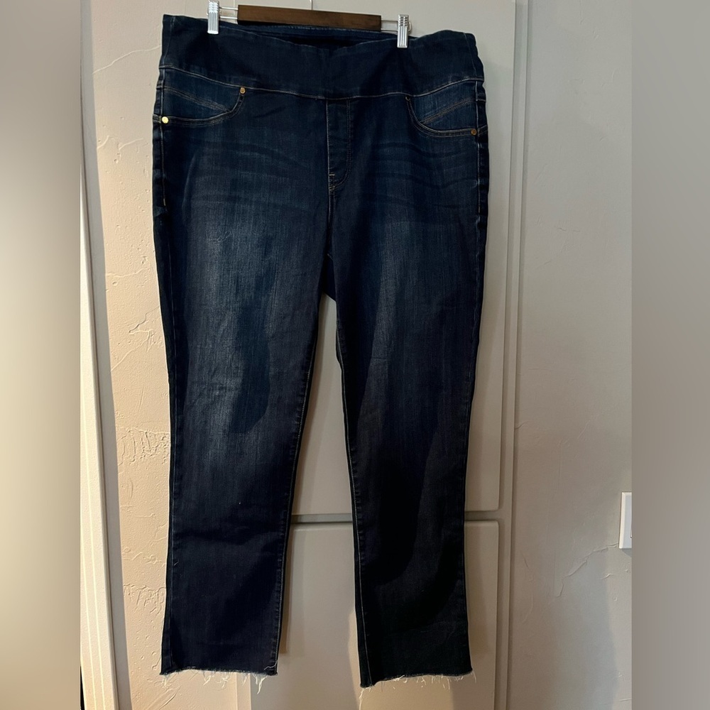 Seven Jeans